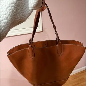 Elegant Brown Leather Tote Bag